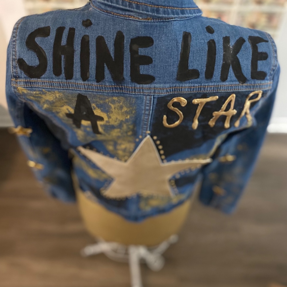 Star Jacket - Picture 3 of 4